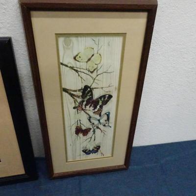 LOT 119. HOME DECOR ART