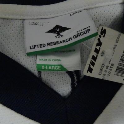 LOT 123  MENS CLOTHING AND SHOES