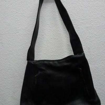 LOT 127. THREE PURSES