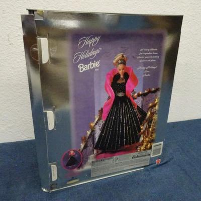 LOT 135. HOLIDAY BARBIE