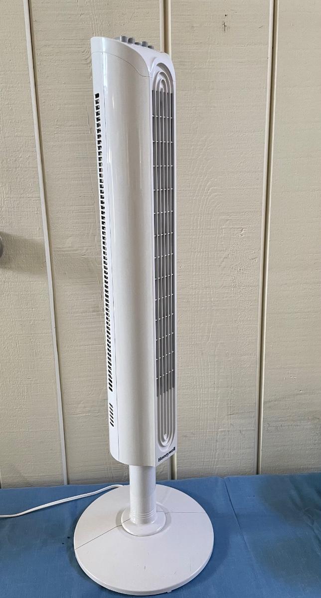 Honeywell Oscillating Tower Fan