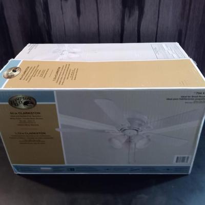 LOT 84  NEW HAMPTON BAY 44 INCH CEILING FAN