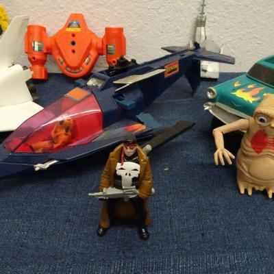 LOT 145. VINTAGE TOYS