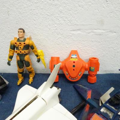 LOT 145. VINTAGE TOYS
