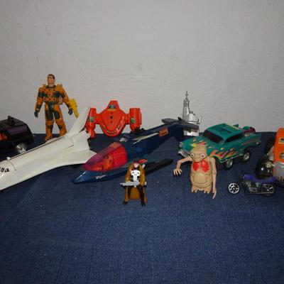 LOT 145. VINTAGE TOYS