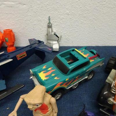 LOT 145. VINTAGE TOYS