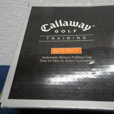 LOT 157. BOX OF CALLAWAY GOLF BALLS AND PUTTING RETURN MACHINE