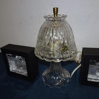 LOT 160.  M&M'S CHRISTMAS LIGHTS  AND TABLE LAMP