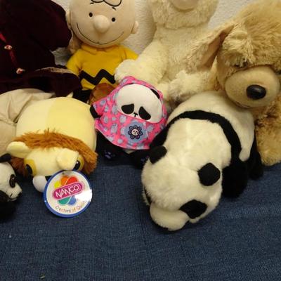 LOT 169. COLLECTION OF PLUSH TOYS