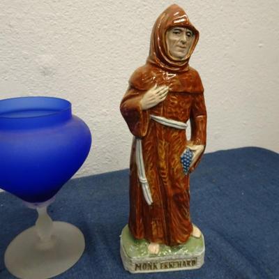 LOT 168 HOME DECOR