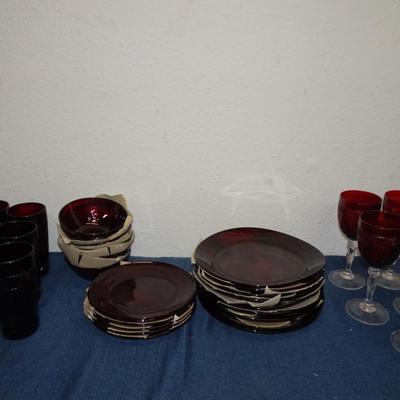 LOT 170. RED GLASS AND DISH SET
