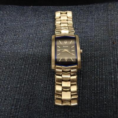 LOT 173. MISC ITEMS. TWO MENS WATCHES, CROSS AND RADIO