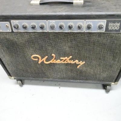 LOT 177. WESTBURY MODEL 1000 AMP