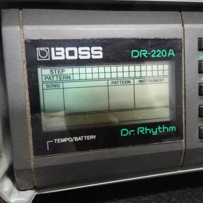 LOT 178. YAMAHA GEP50 GUITAR EFFECTS PROCESSOR