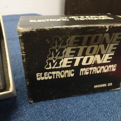LOT 178. YAMAHA GEP50 GUITAR EFFECTS PROCESSOR