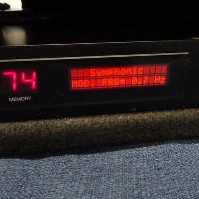 LOT 178. YAMAHA GEP50 GUITAR EFFECTS PROCESSOR