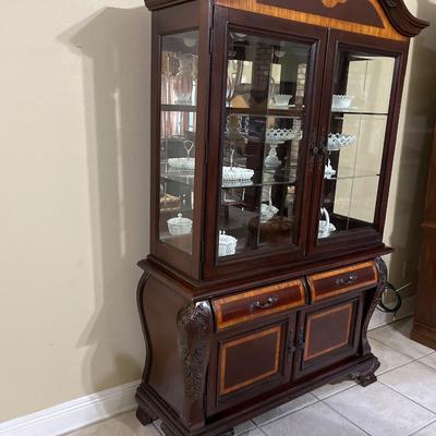 RIVERS EDGE FURNITURE COMPANY ~ Lighted Inlaid ~ China Cabinet ~ *Read Details