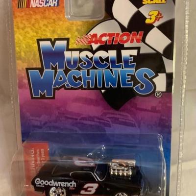 2005 Action Muscle Machines Nascar #8 Dale Earnhardt Jr Chevrolet & Action Muscle Machines 1/64 Die Cast NASCAR Goodwrench # 3 Dale...