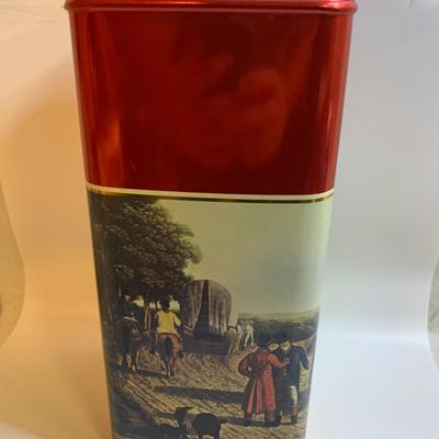Vintage 1983 Johnny Walker Red Holiday Tin Empty 12" x 5â€ x 5â€ approx