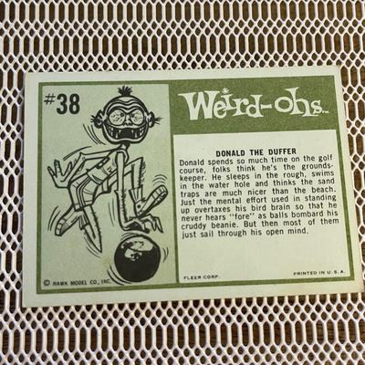 Fleer #38 Weird -Ohs Donald the Duffer