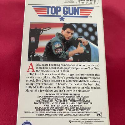 VHS - TopGun - In Box