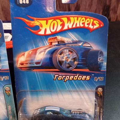 LOT 90  FIVE HOT WHEELS 2005 FIRST EDITION