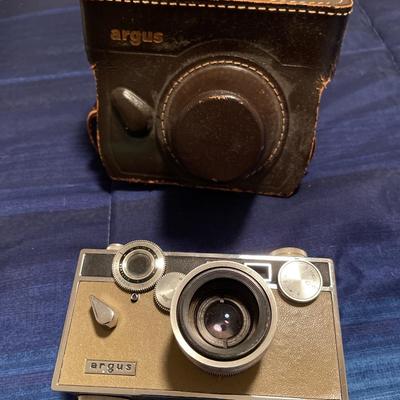 Vintage Argus C3 35 mm Camera