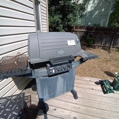 LOT 77 PROPANE GRILL