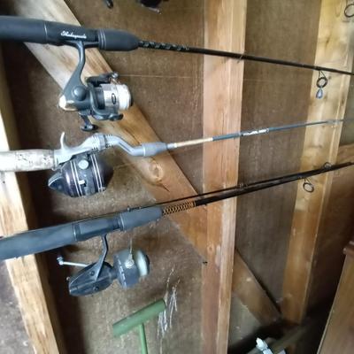 LOT 80 THREE FISHING RODS AND REELS