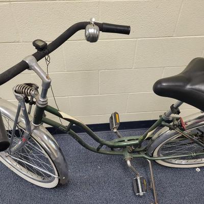 Women's Schwinn Tailwind  Bicycle