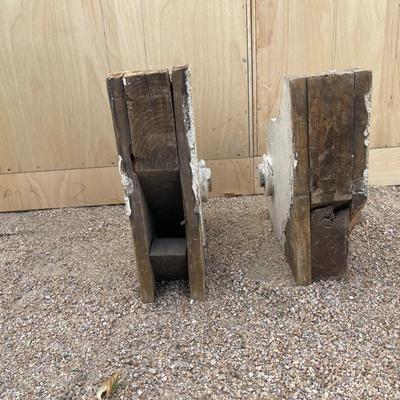 Antique Corbes