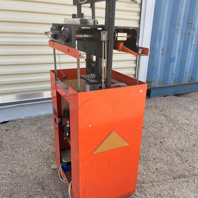 Picture Frame Nail Machine & Underpinner