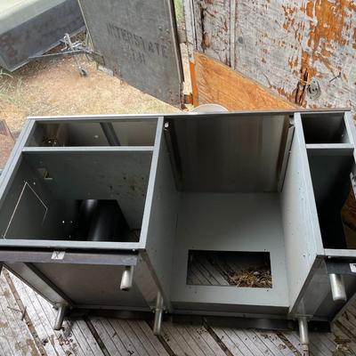 Metal Desk/WorkBench