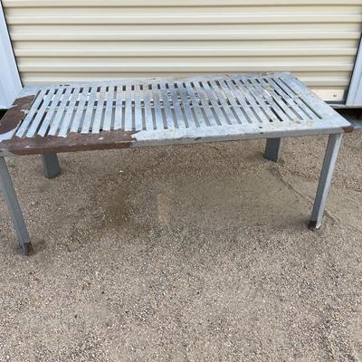 Outdoor patio table