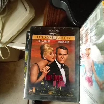 LOT 47 COLLECTION OF DVD MOVIES