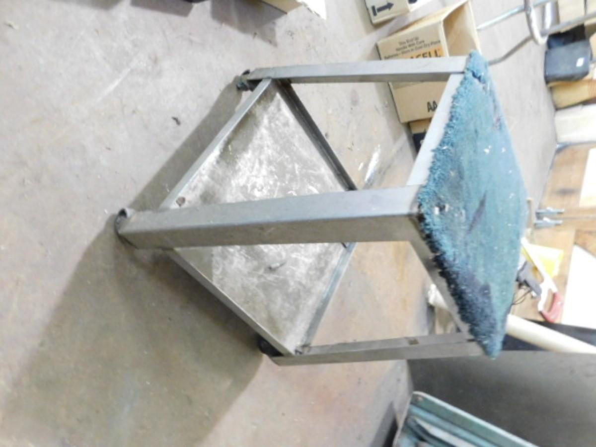 Metal Frame Rolling Seat