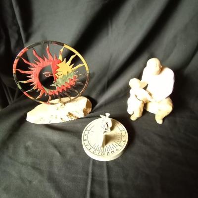 LOT 91 WILLOW TREE "GRANDFATHER" AND SMALL DECOR