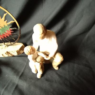 LOT 91 WILLOW TREE "GRANDFATHER" AND SMALL DECOR