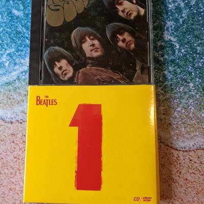 The Beatles Rubber Soul and 1 CD's