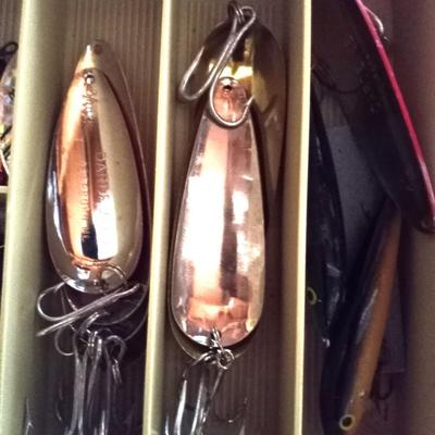 LOT 101 RAPALLA MARTTIINI FINLAND FISHING KNIVE AND TACKLE