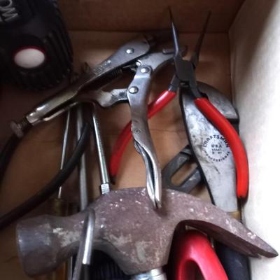 LOT 107 MECHANICS LIGHT-HITCH BALL-OPEN WRENCH SET-HAND TOOLS