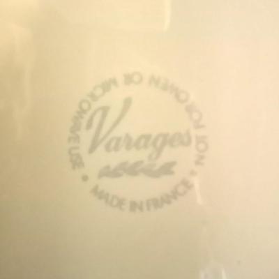 LOT 46 VARAGES BAKEWARE-GLASS JUICER-HANGING WALL ART