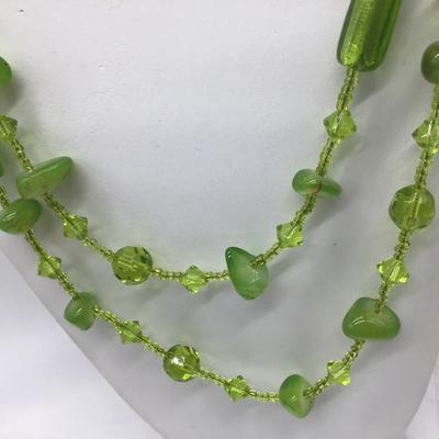 Green Glass Beaded Necklace. Xxlong