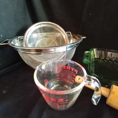 LOT 50 BAKING NEEDS