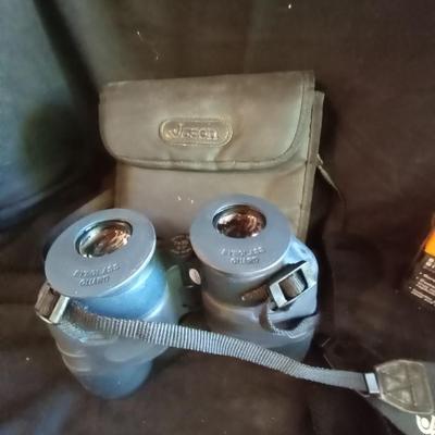 LOT 60 JASON BINOCULARS AND OZARC TRAIL COMPACT BINOCULARS