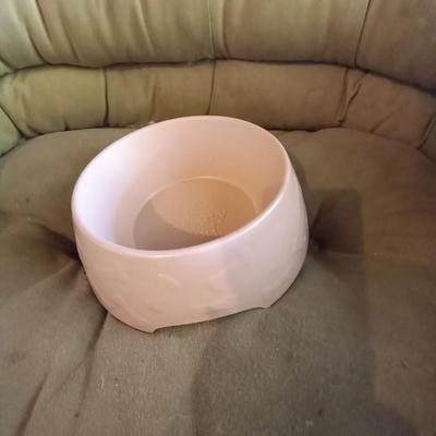 LOT 53 NEW SMALL PET DOOR-BED AND BOWL