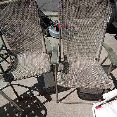 LOT 58 TWO SETS OF TWO LAWN CHAIRS