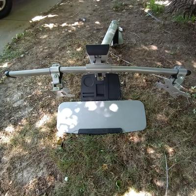LOT 86 MOUNT IT WORKSTATION