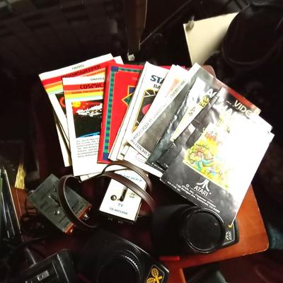 LOT 109 VINTAGE ATARI VIDEO GAME CONSOLE AND GAMES