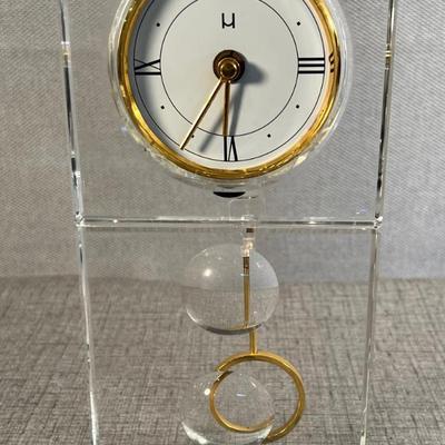 Hoya Crystal Clock 10